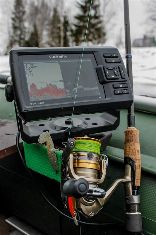 Garmin STRIKER 5dv/cv Ice Fishing Bundle
