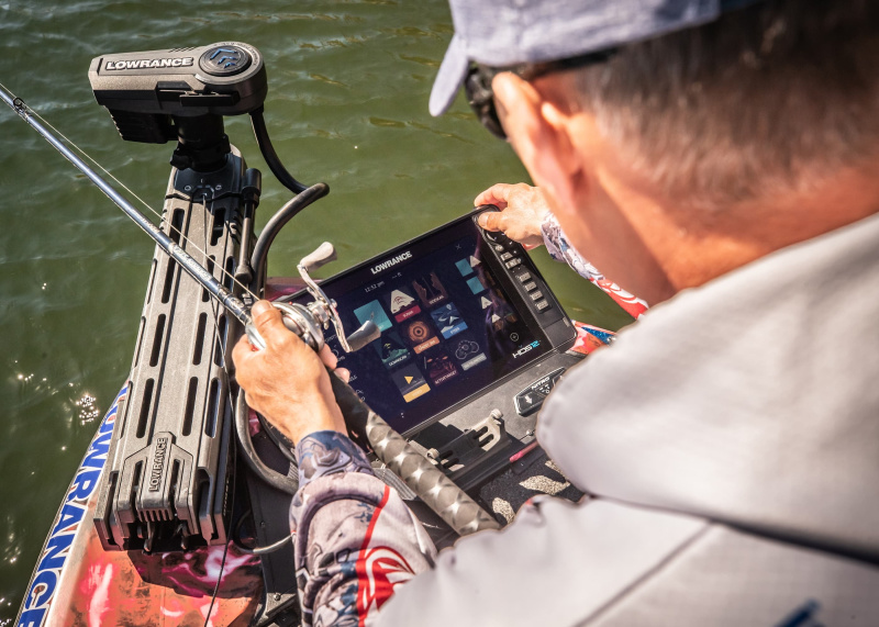 Lowrance HDS PRO 9 с Active Imaging HD 3-in-1 000-15982-001 от прозводителя Lowrance